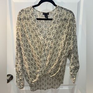 About A Girl Blouse Size XL